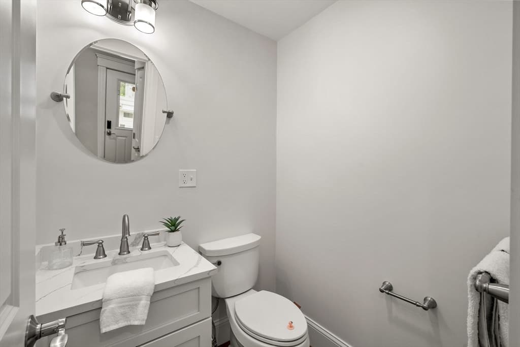 14 Pearl # B, Somerville MA 02145 photo 8
