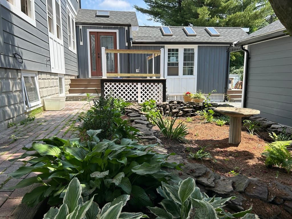 7 Brandon St, Lexington MA 02420 photo 2