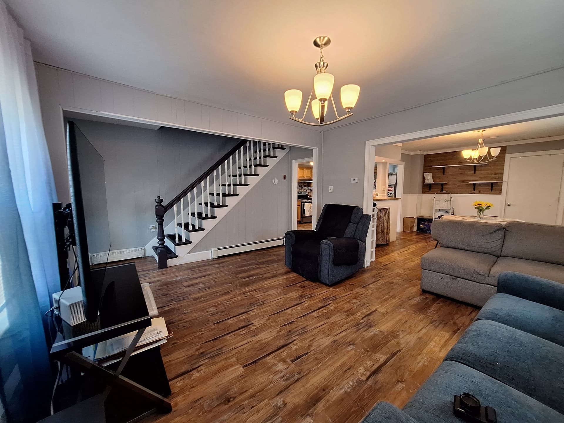 Single Family Residence at 407 Clarendon St, Fitchburg MA 01420, photo 18 of 28