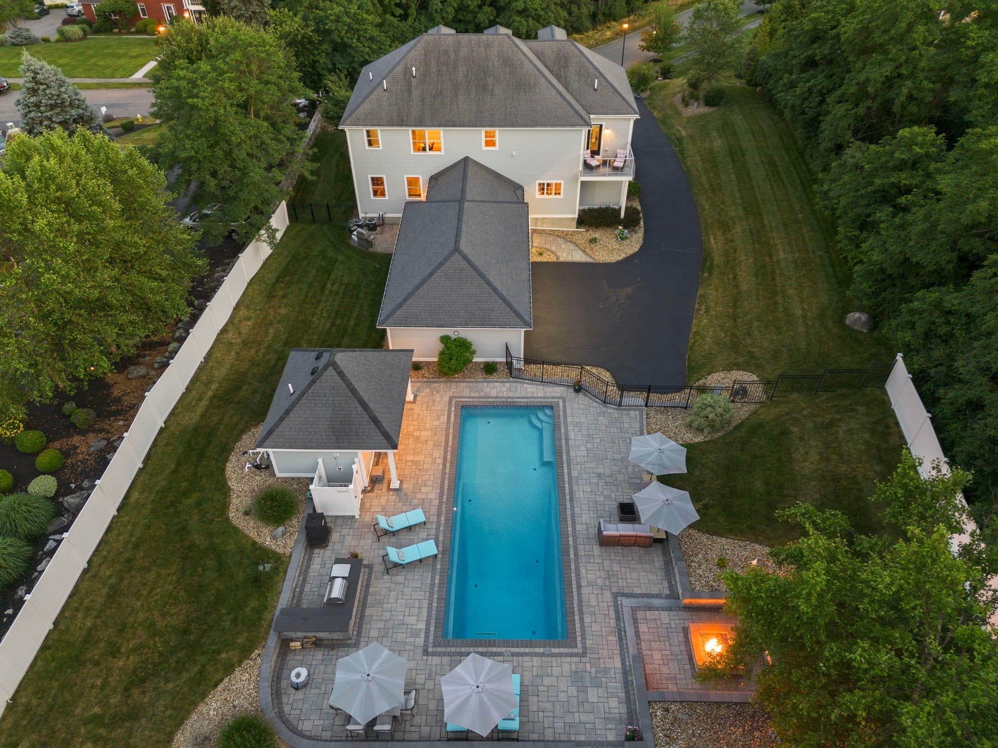 Single Family Residence at 7 Bridle Spur Ln, Danvers MA 01923, Danvers, photo 3 of 42