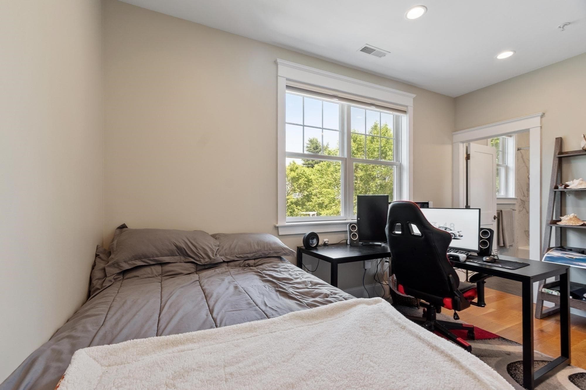 Single Family Residence at 7 Bridle Spur Ln, Danvers MA 01923, Danvers, photo 32 of 42
