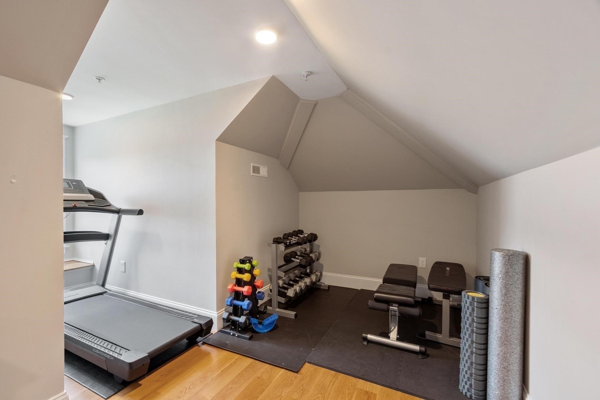 Single Family Residence at 7 Bridle Spur Ln, Danvers MA 01923, Danvers, photo 37 of 42