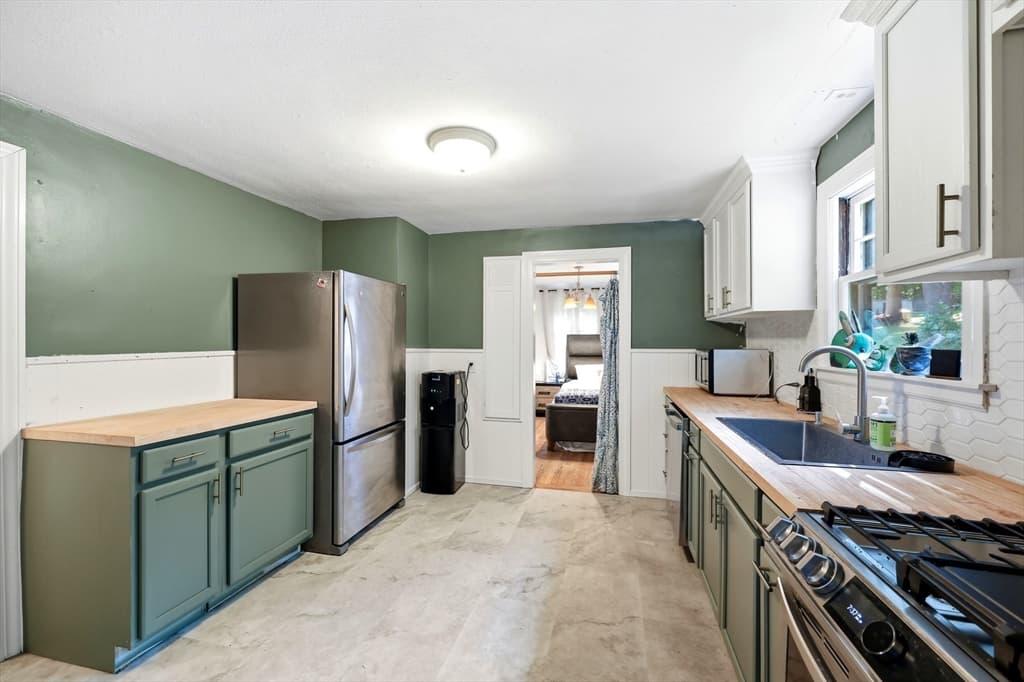 219 Old Warren Rd, Palmer MA 01069 photo 10