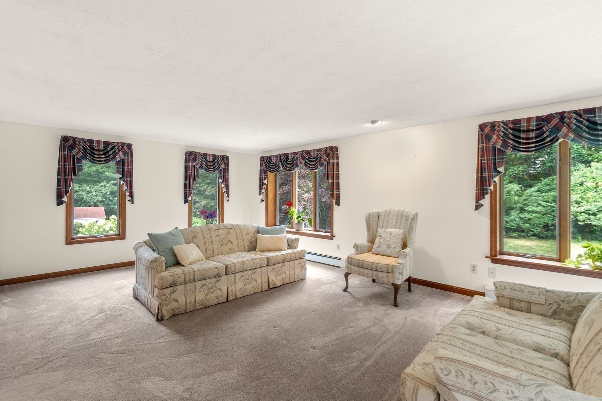 Single Family Residence at 76 Ellisville Green, Plymouth MA 02360, photo 25 of 38