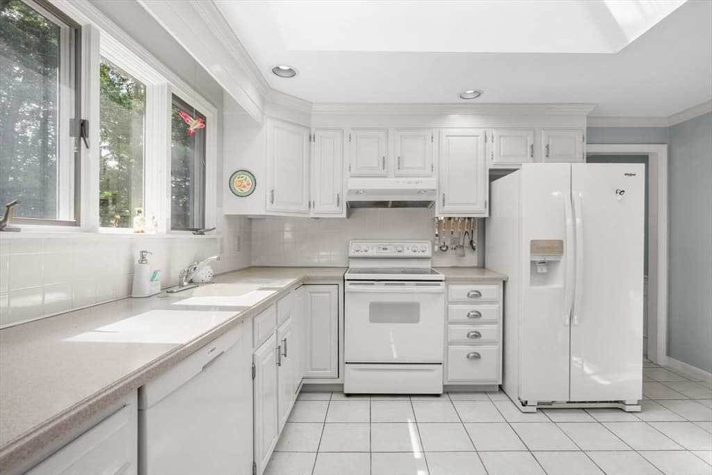 52 Greenland Cir, Yarmouth MA 02675 photo 12
