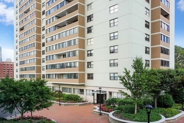 6 Whittier Pl # 3L, Boston MA 02114 photo 24