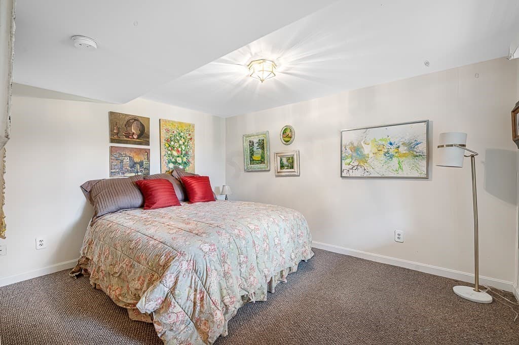 Condominium at 90 Sturbridge Hills Rd # 90, Sturbridge MA 01566, Sturbridge, photo 15 of 38