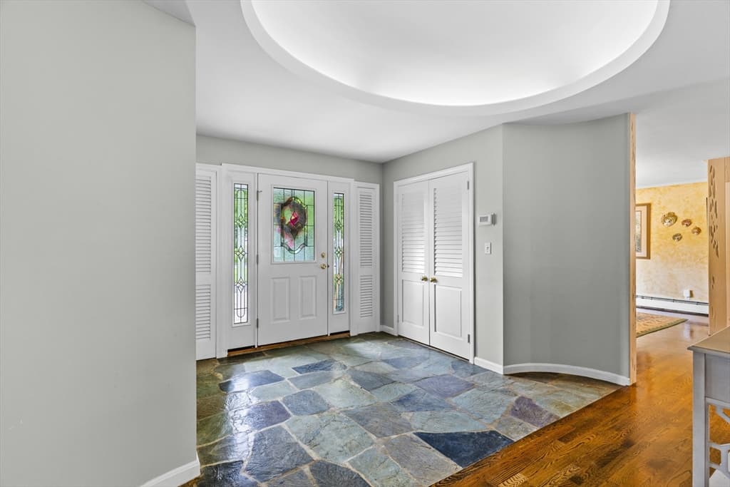 83 Braemoor Rd, Brockton MA 02301 photo 5