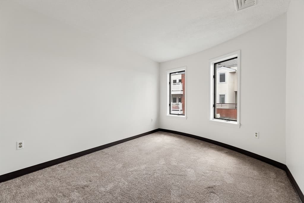 21 Margin St # 27, Lynn MA 01905 photo 20
