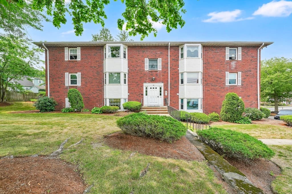 82 Neponset St # B, Canton MA 02021 photo 32