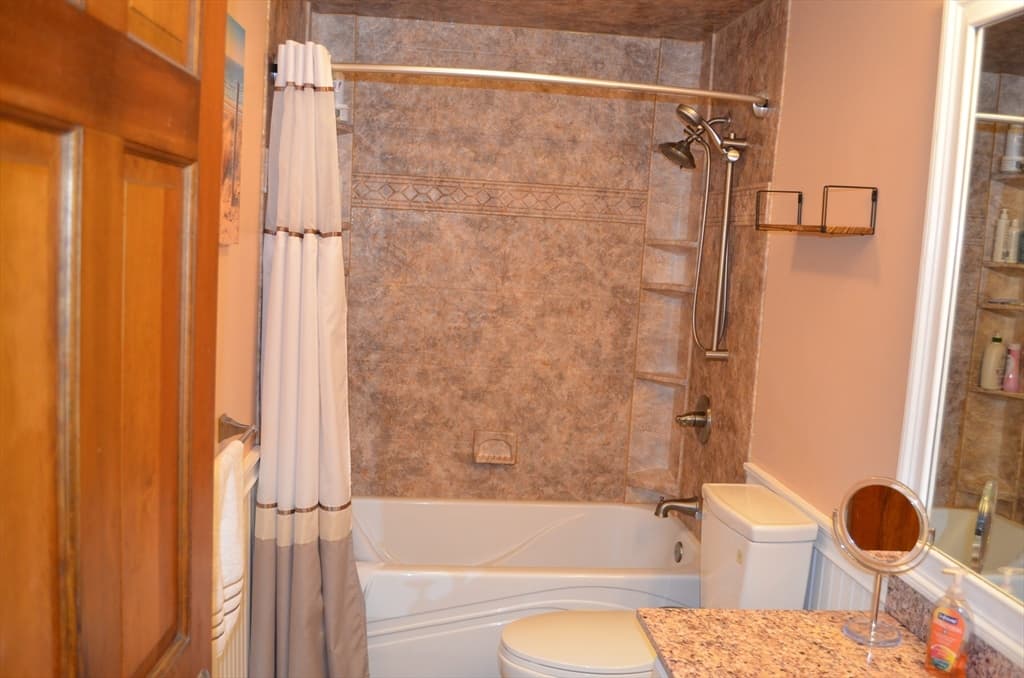 22 Roosevelt Rd # 4, Quincy MA 02169 photo 14
