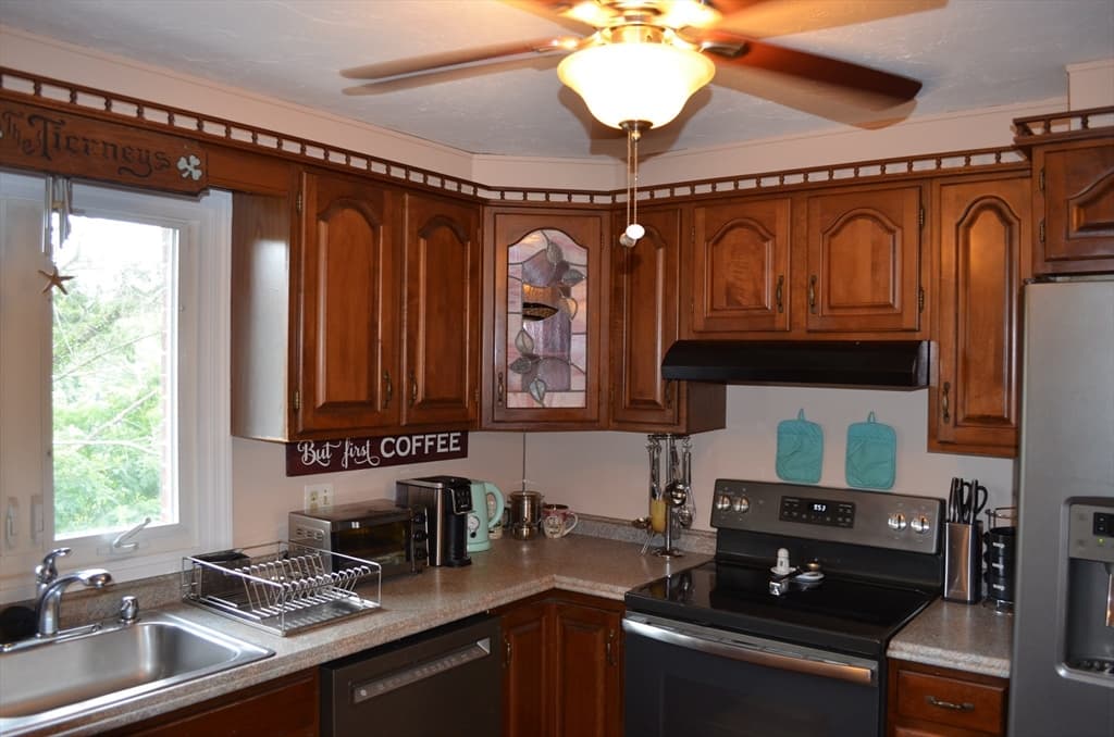 22 Roosevelt Rd # 4, Quincy MA 02169 photo 8