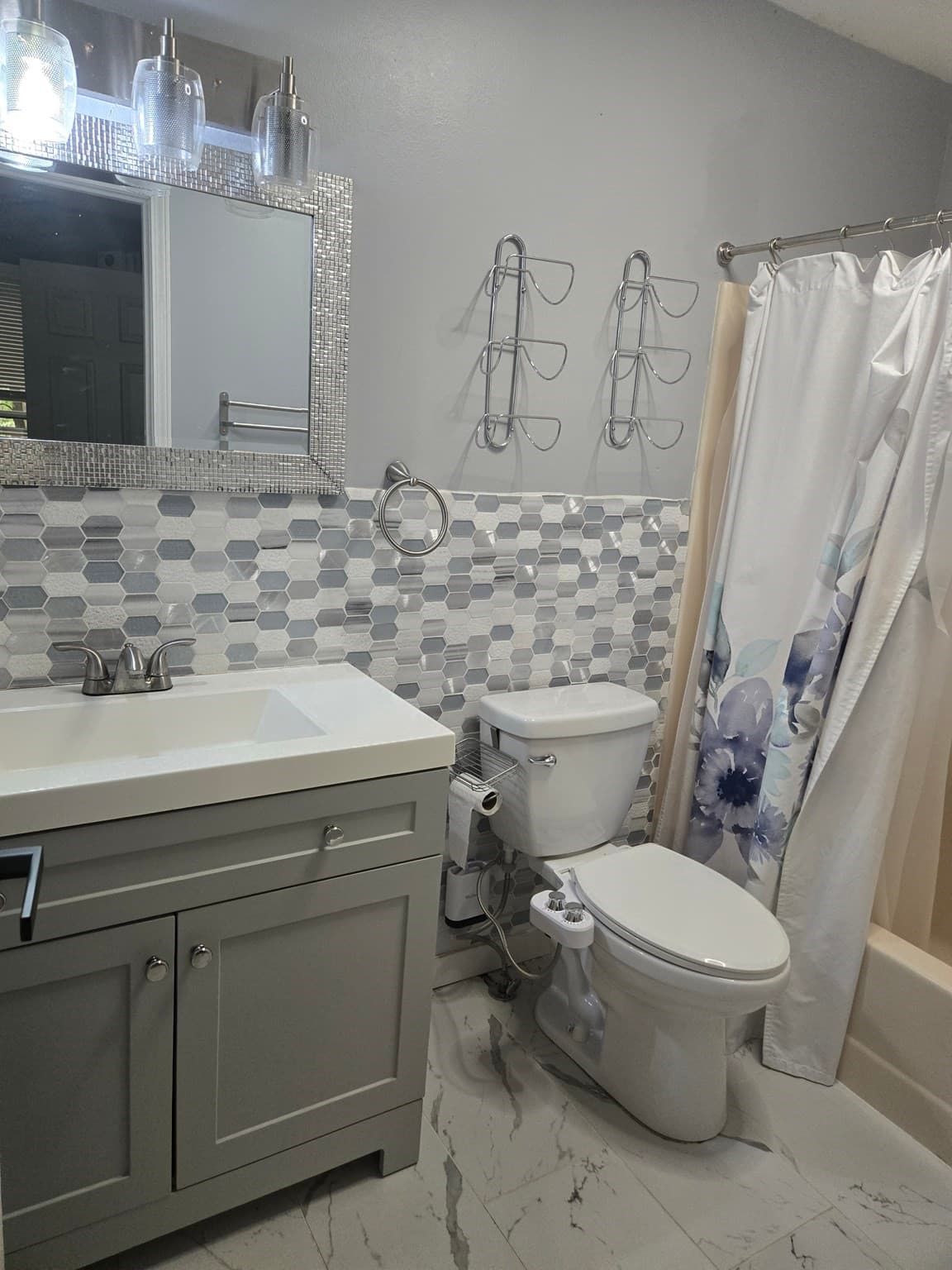 Single Family Residence at 33 W Shore Drive, Winchendon MA 01475, Winchendon, photo 12 of 20