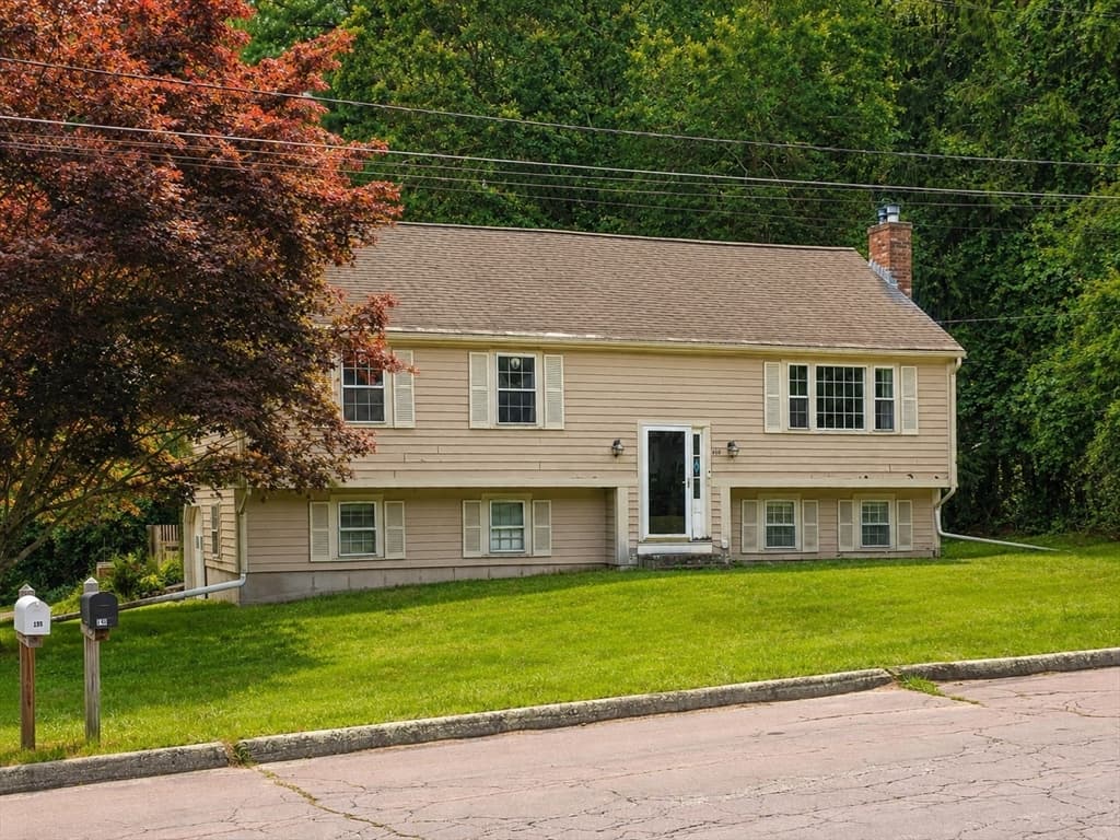 140 King James Way, Wrentham MA 02093