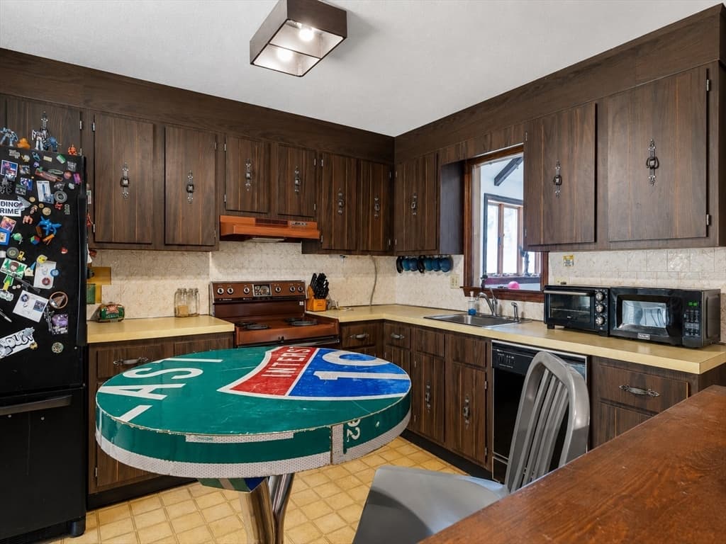 140 King James Way, Wrentham MA 02093 photo 8