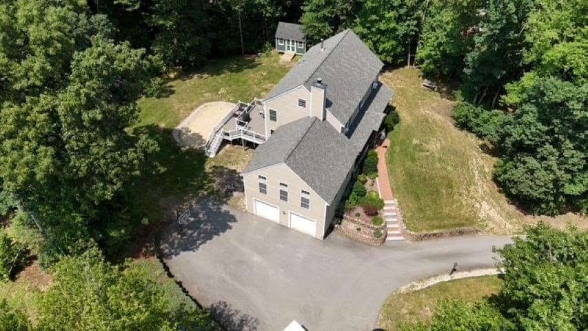 5 Grace Dr, Hudson NH 03051 photo 2