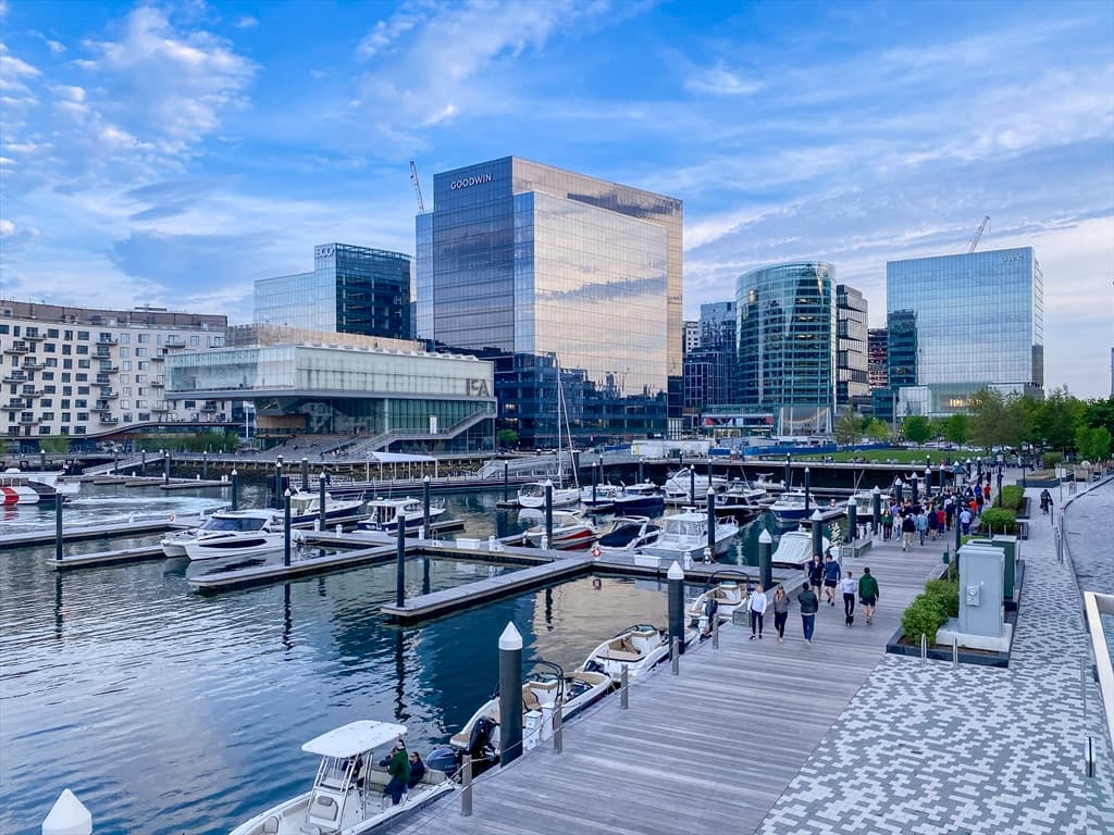 346 Congress St # 518, Boston MA 02210 photo 38