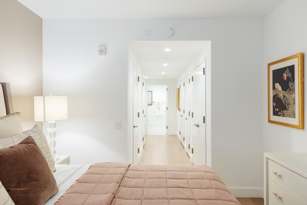 100 Lovejoy Wharf # K, Boston MA 02114 photo 6