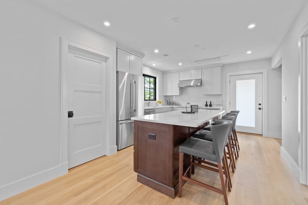 16 Curtis Street # 2, Somerville MA 02144 photo 4
