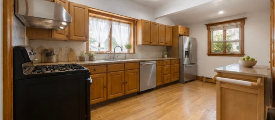 616 Adams St, Quincy MA 02169 photo 17