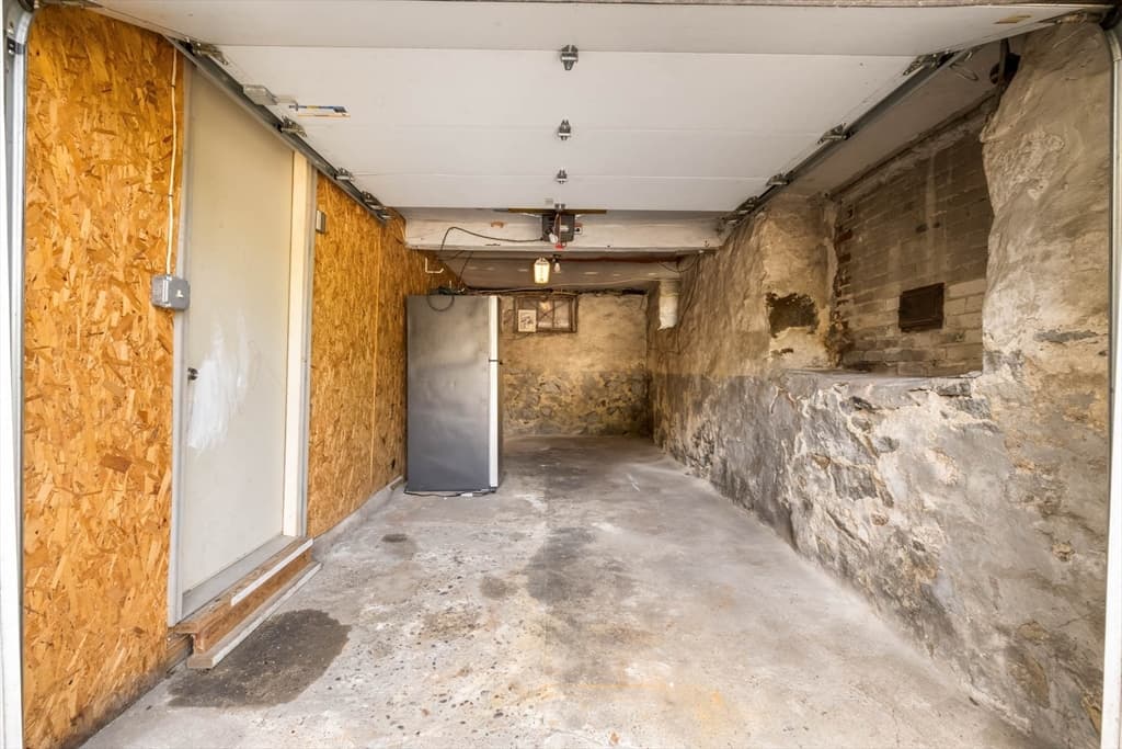 616 Adams St, Quincy MA 02169 photo 35