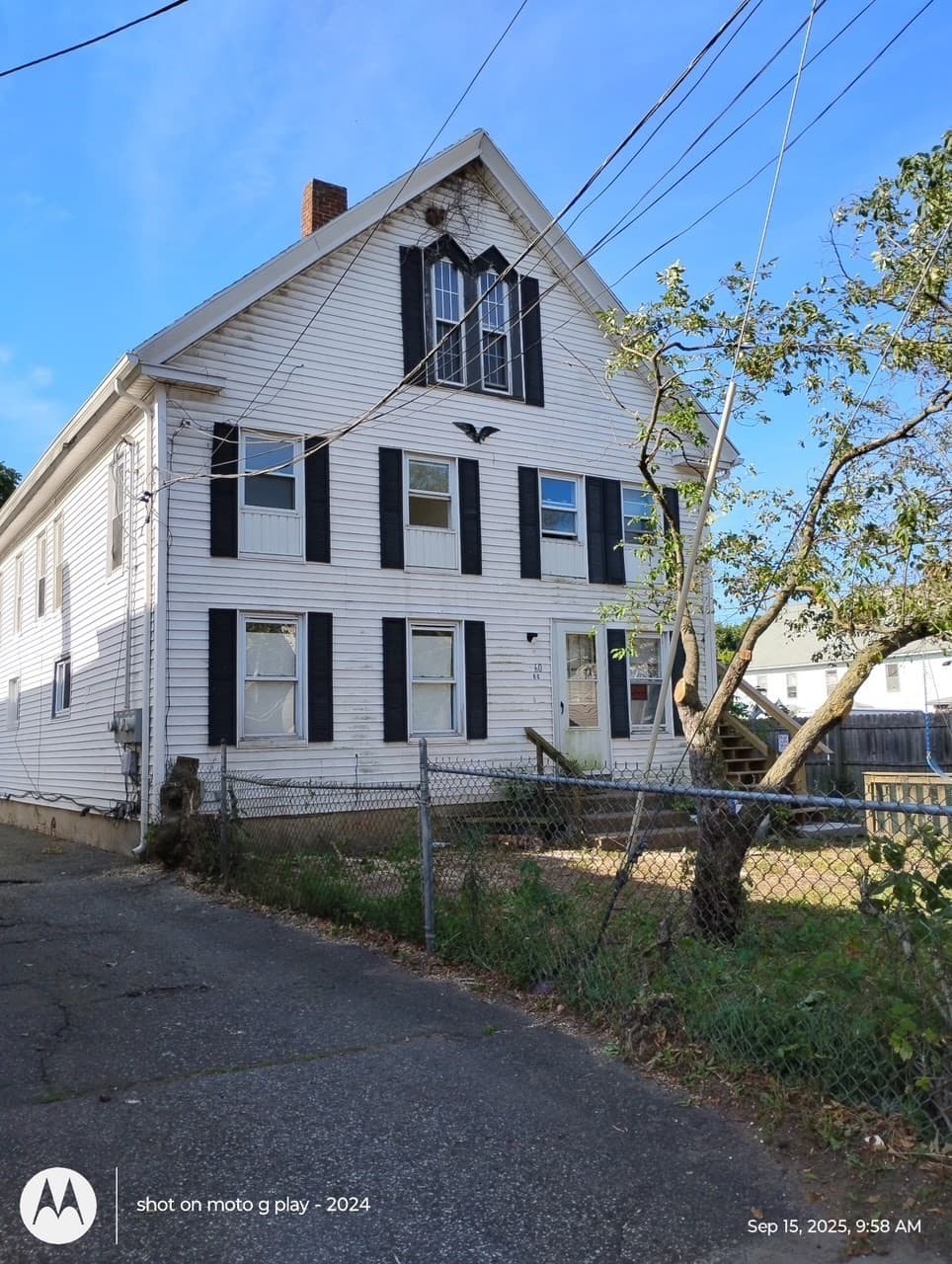 60 Pulaski St, Ware MA 01082