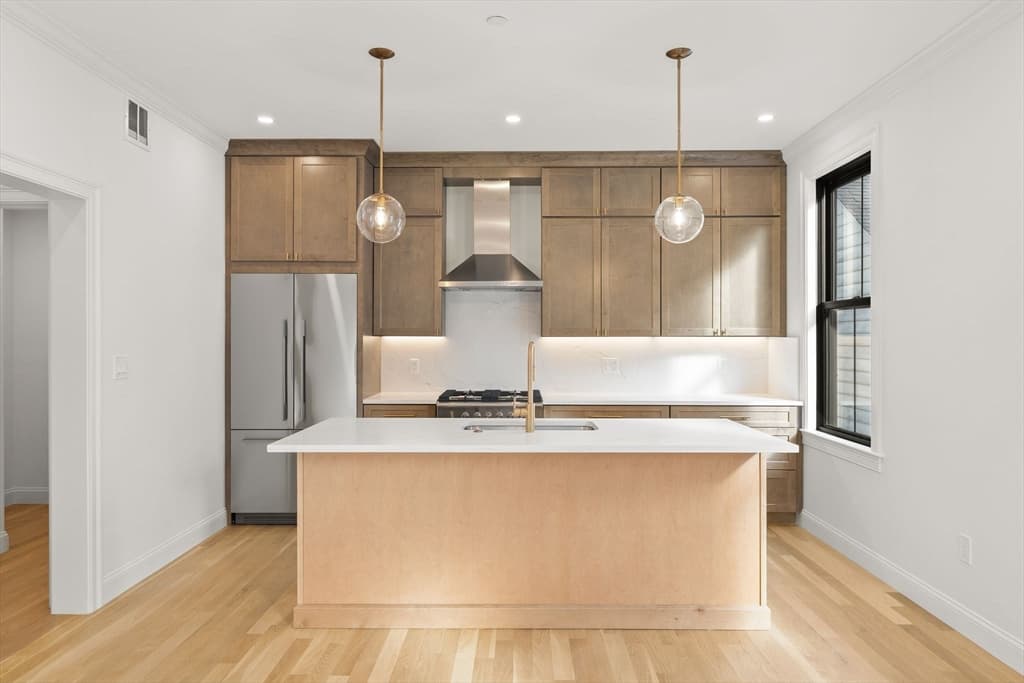 27 Shepard St # 2, Boston MA 02135 photo 2