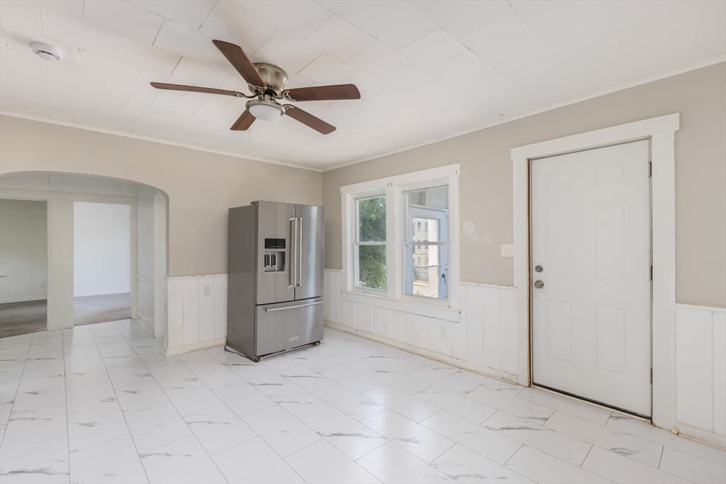 9 Martel St, Fitchburg MA 01420 photo 5