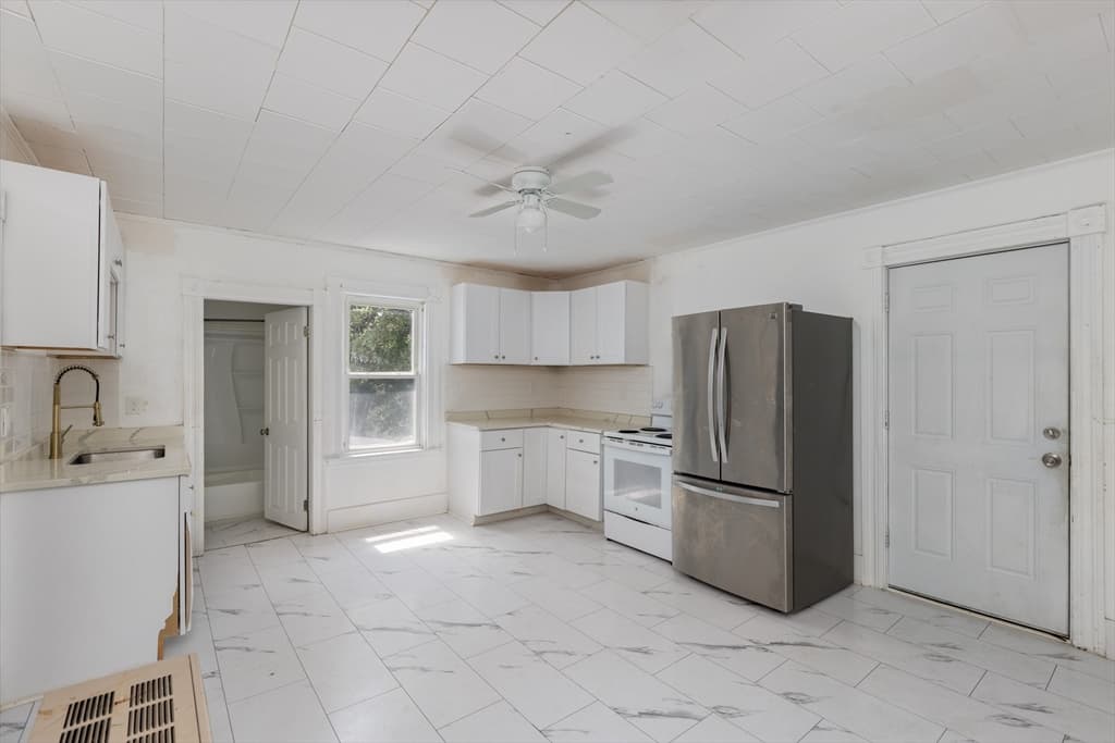 9 Martel St, Fitchburg MA 01420 photo 20