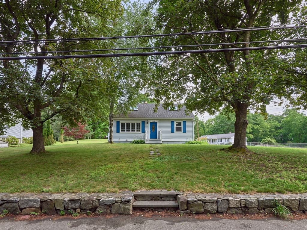 253 Central St, Hudson MA 01749 photo 40