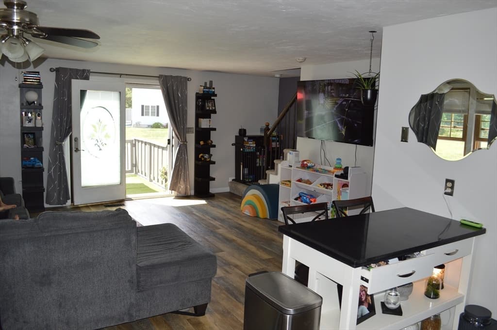 2697 Cranberry Hwy # 14, Wareham MA 02571 photo 21