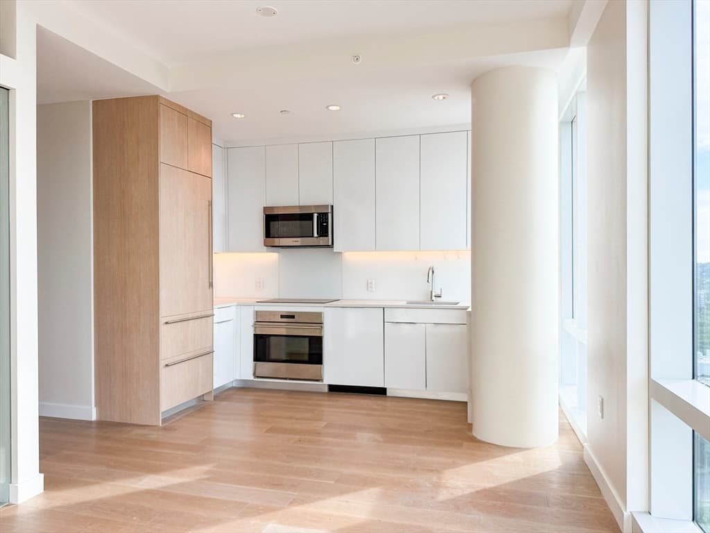 188 Brookline Ave # 22G, Boston MA 02215 photo 9
