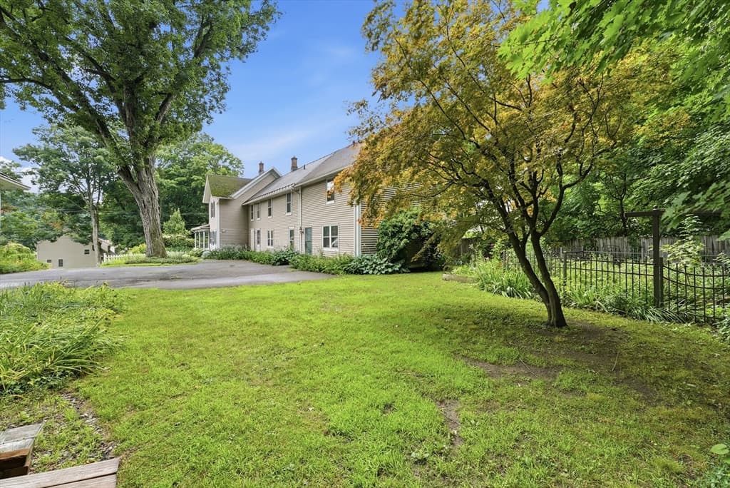 25 Garfield St, Greenfield MA 01301 photo 41