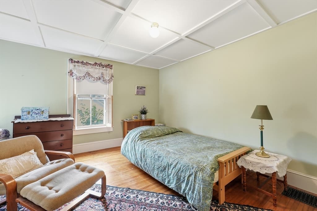 25 Garfield St, Greenfield MA 01301 photo 21