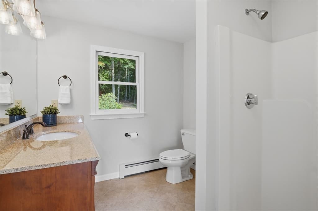 22 Wachusett Cir, Shrewsbury MA 01545 photo 23