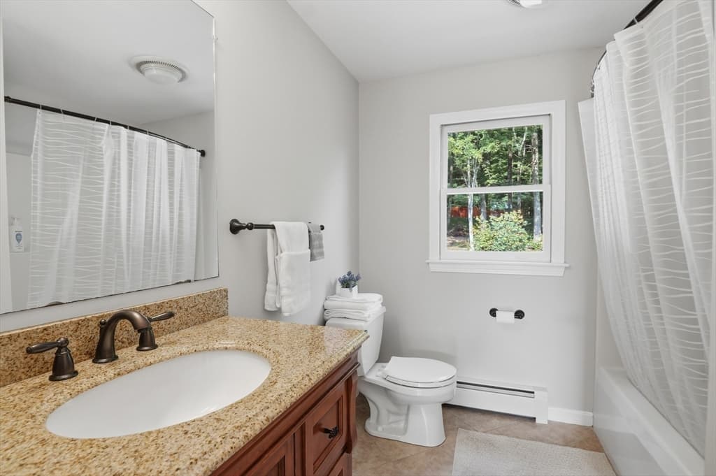 22 Wachusett Cir, Shrewsbury MA 01545 photo 24