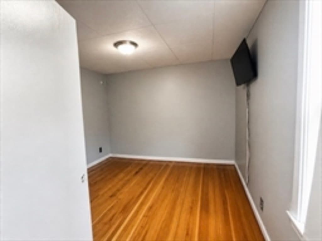 283 Fifth St, Fall River MA 02721 photo 3