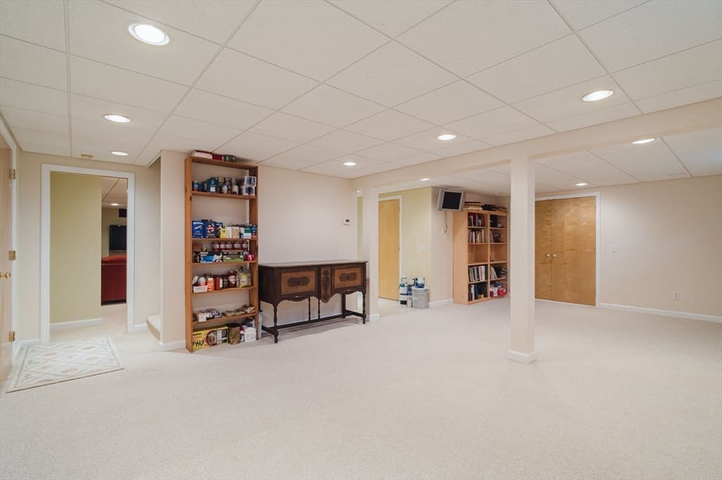 16 Pine Hill Rd, Easthampton MA 01027 photo 33