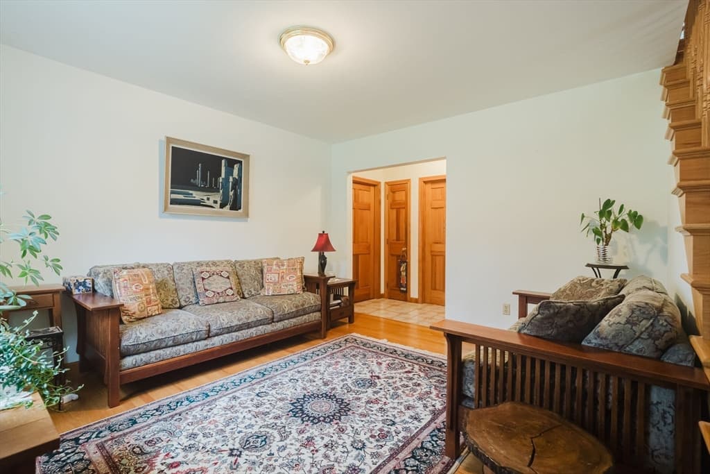 16 Pine Hill Rd, Easthampton MA 01027 photo 8