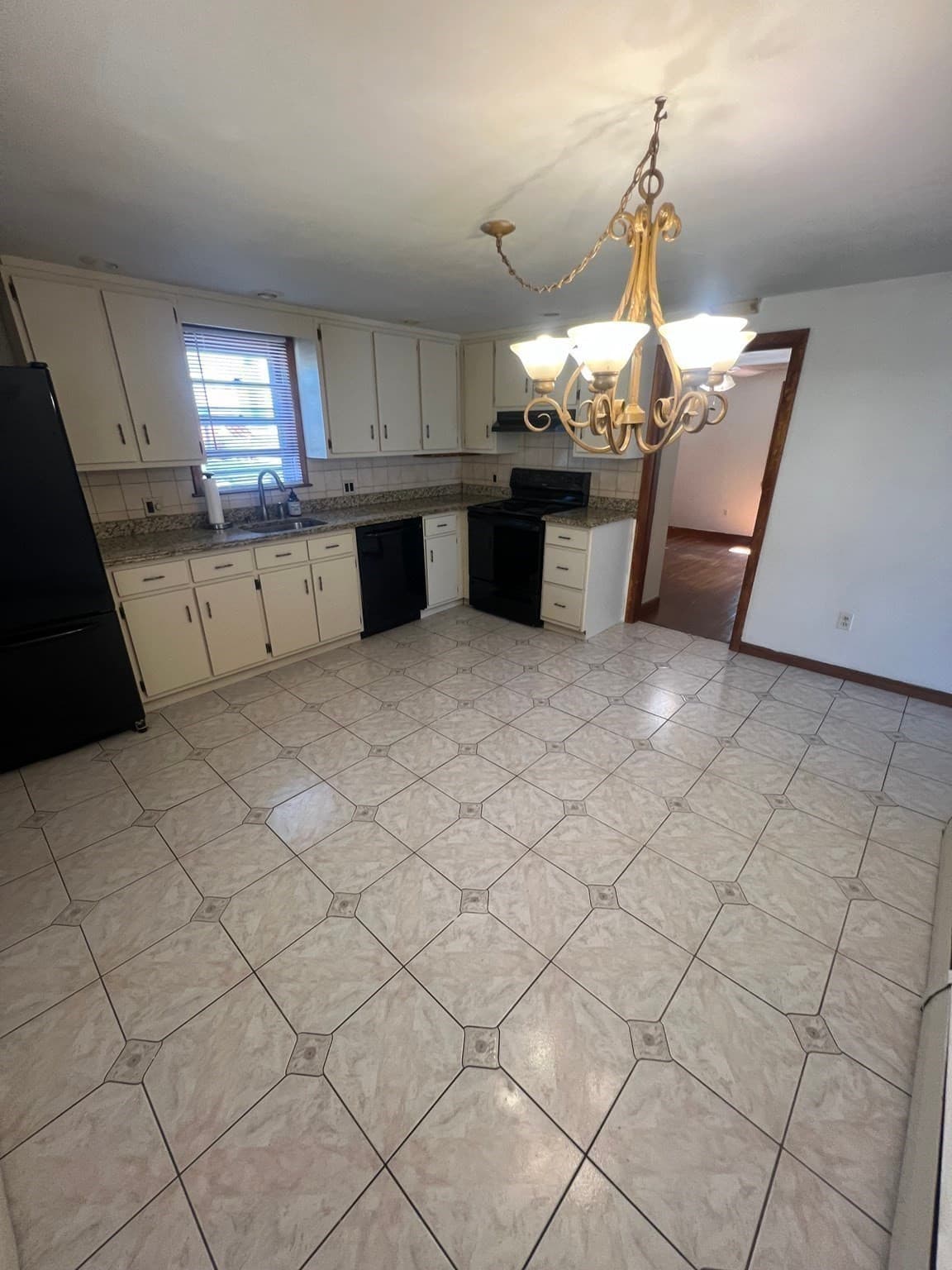Single Family Residence at 13 Lantern Rd, Revere MA 02151, Revere, photo 6 of 26