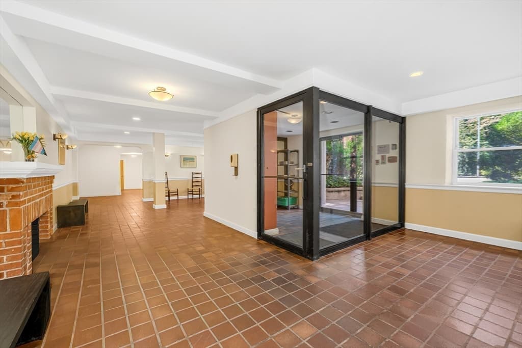 395 Broadway, Cambridge MA 02139 photo 29