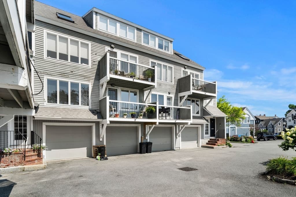 432 Humphrey Street # 16, Swampscott MA 01907 photo 2