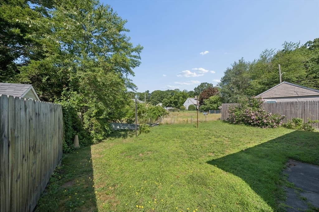 256 Green St, Fairhaven MA 02719 photo 24