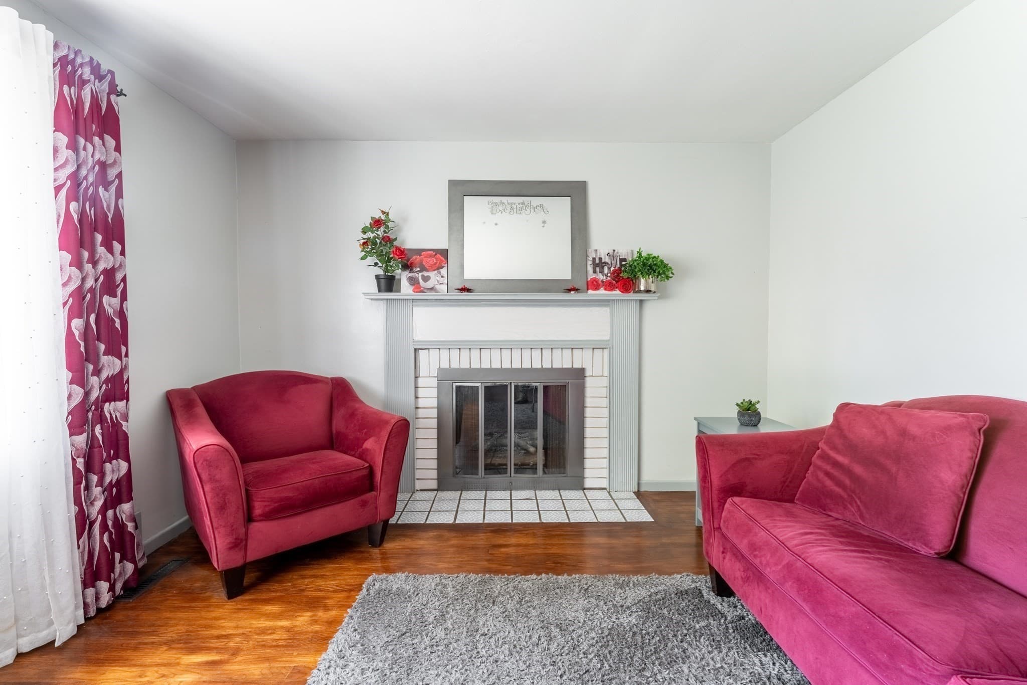 Single Family Residence at 12 Kenway Dr, Springfield MA 01104, Springfield, photo 6 of 29