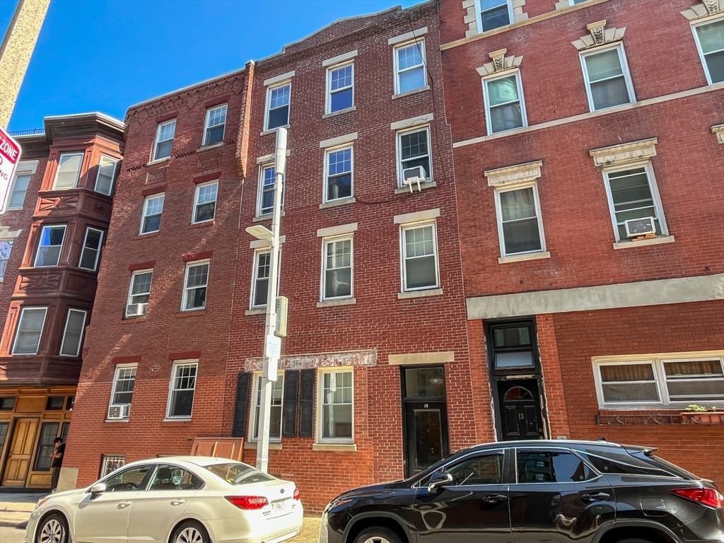 15 Cooper Street, Boston MA 02113 photo 2