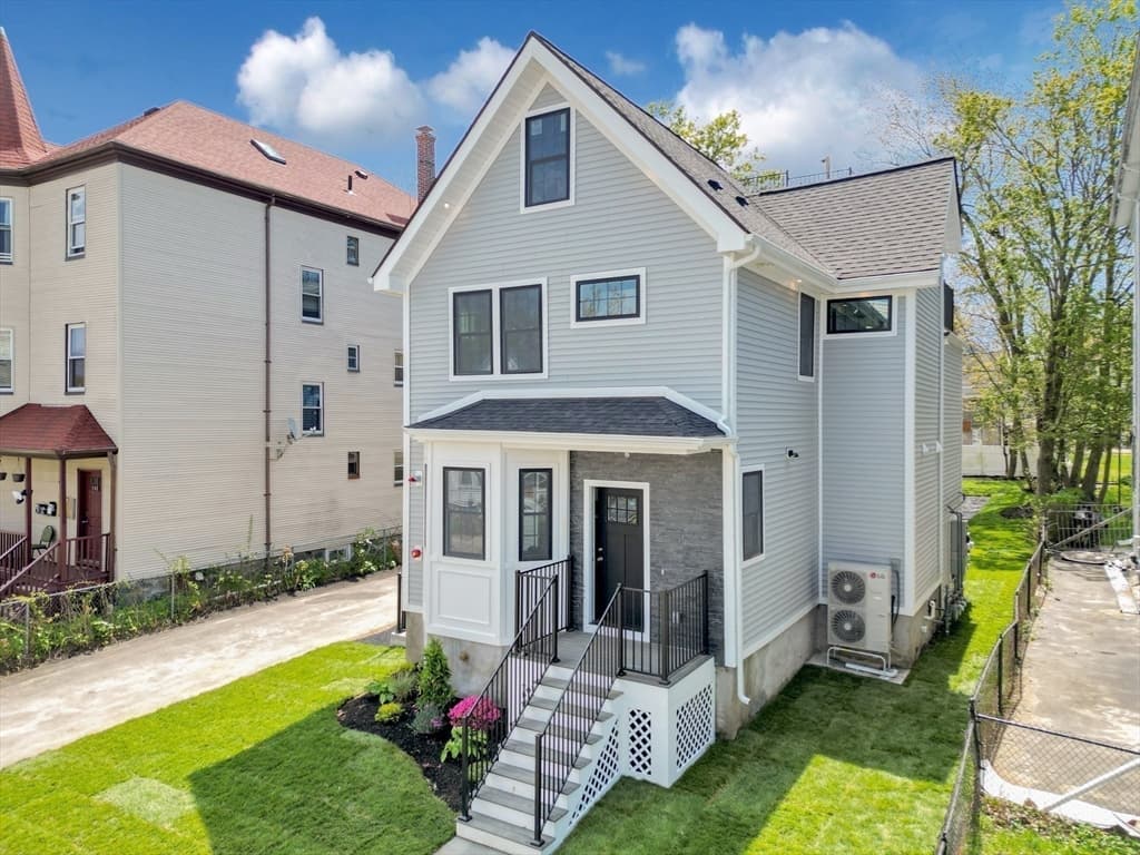 112 Armandine Street # 1, Boston MA 02124