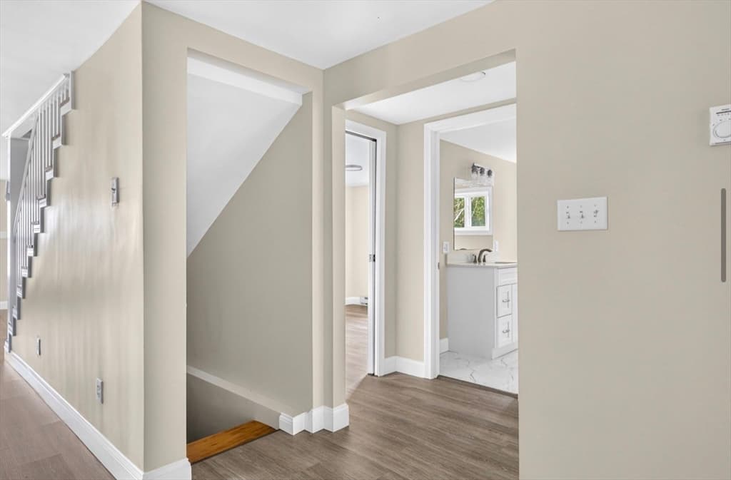 69 Wolcott Ave, Dartmouth MA 02747 photo 12