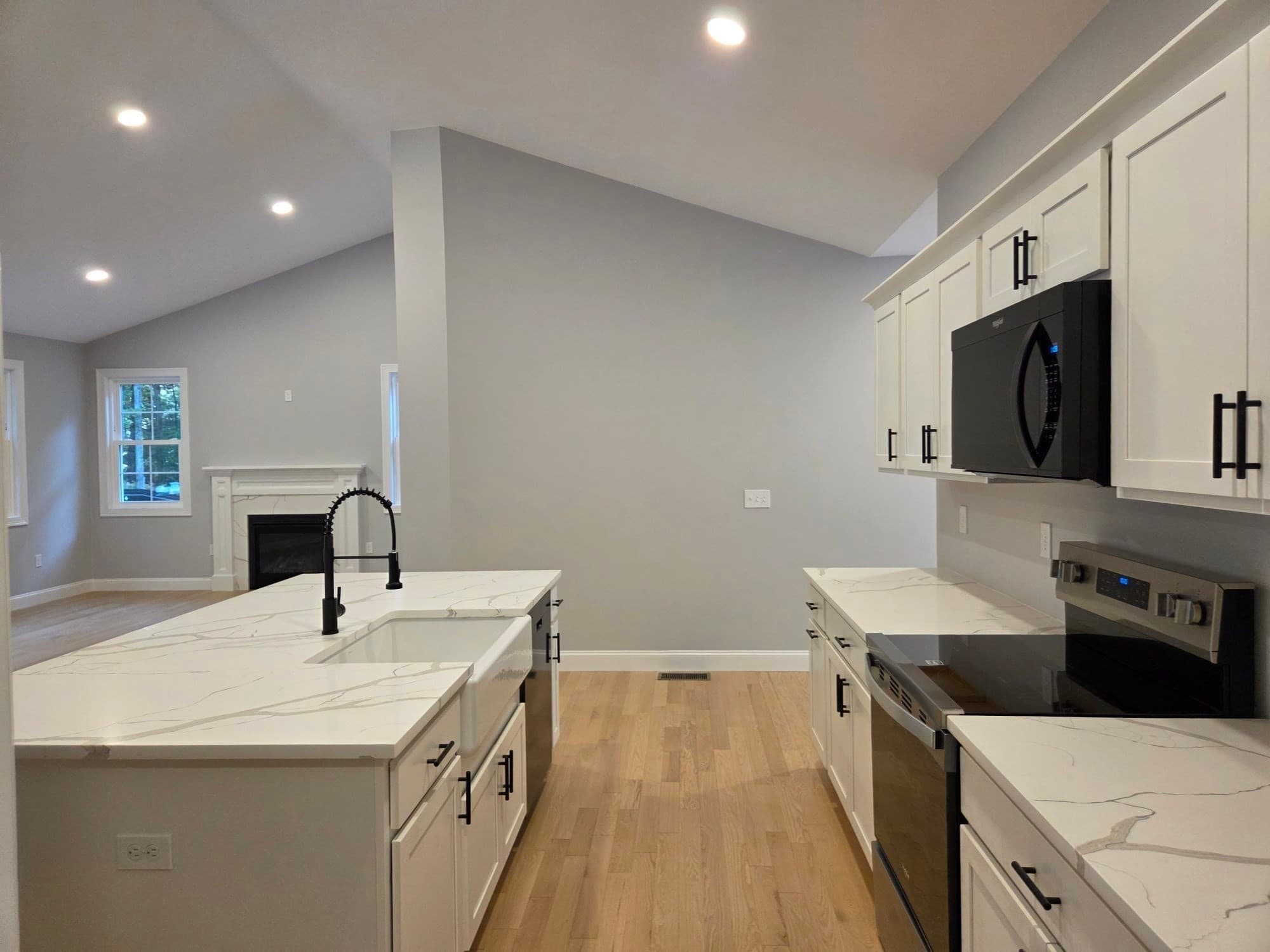 Single Family Residence at 149 Bragg, Westminster MA 01473, Westminster, photo 4 of 14