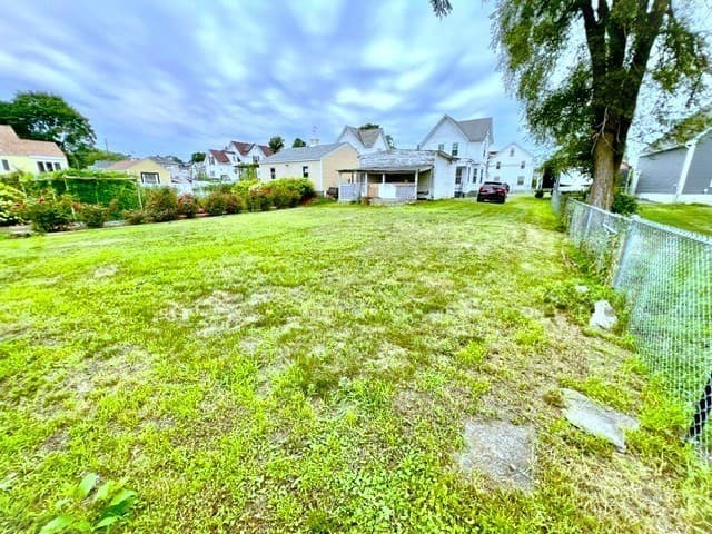 116 Midland Street, Lowell MA 01851 photo 4