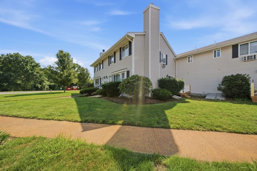 Condominium at 10 Erick Rd # 32, Mansfield MA 02048, Mansfield, photo 22 of 26
